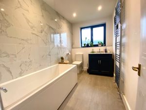 Bathroom - click for photo gallery